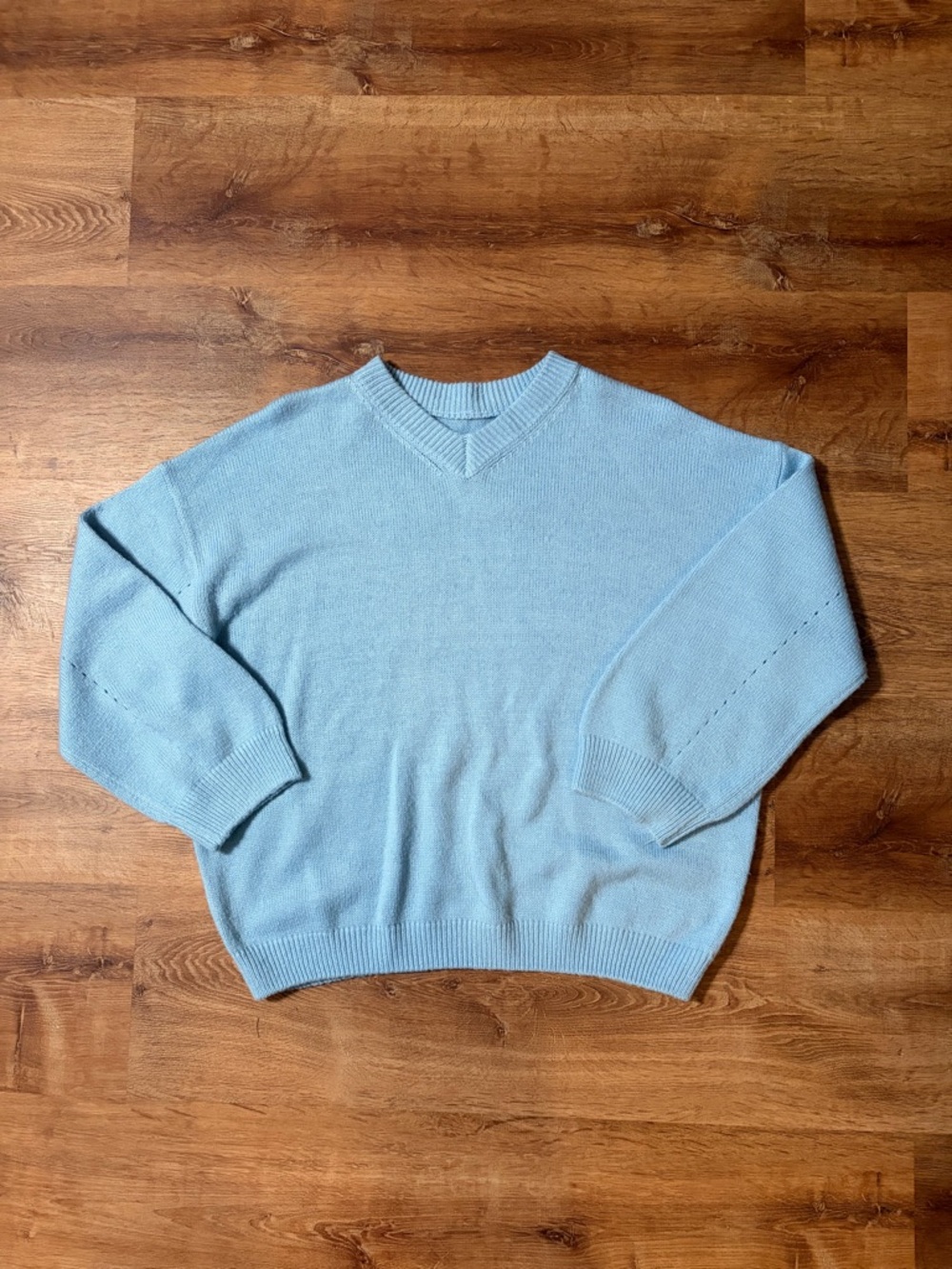 Dazy Women's Long Sleeve Sky Blue Sweater Size Large Crew Neck Pullover Knit